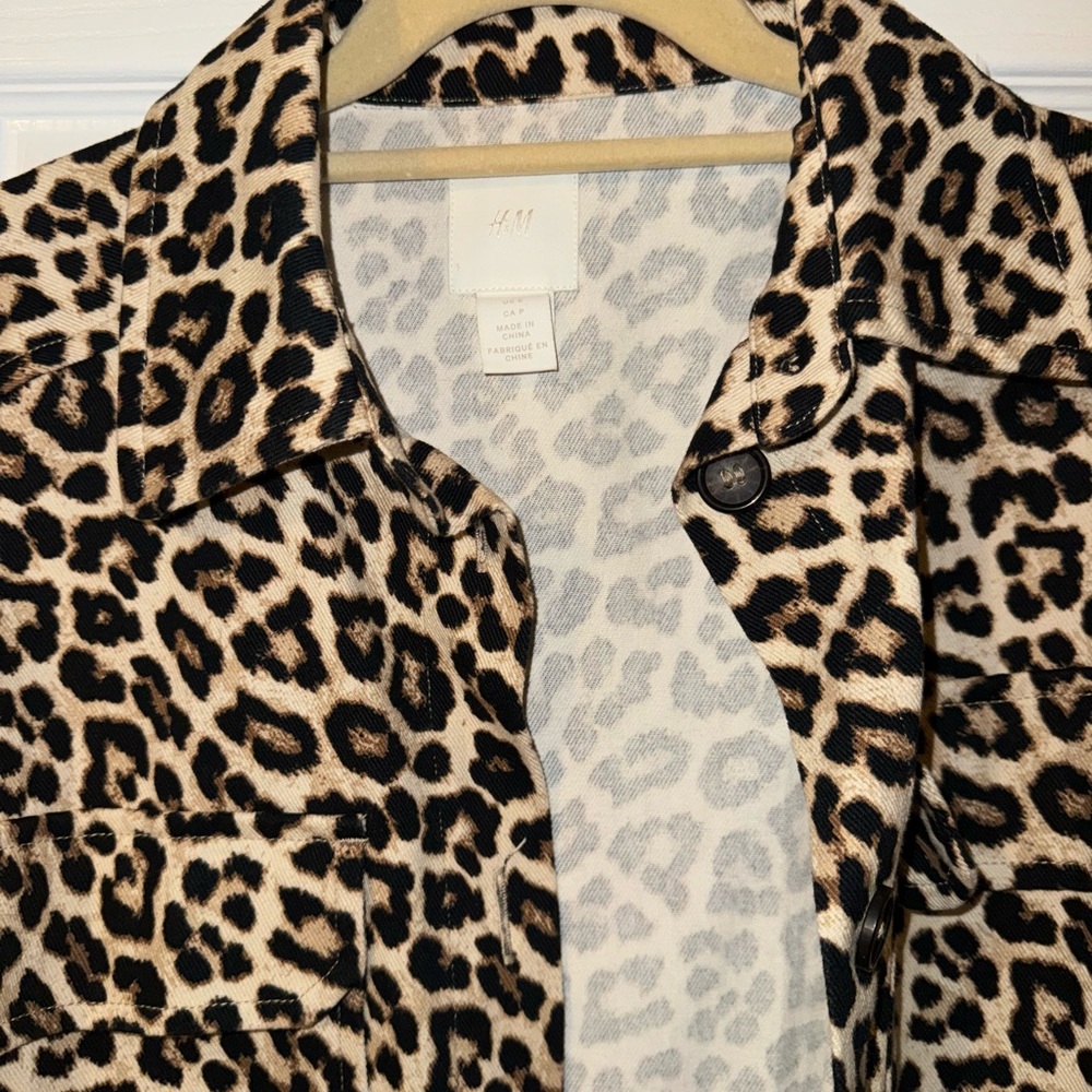 Leopard light jacket and shirt - Picture 3 of 3